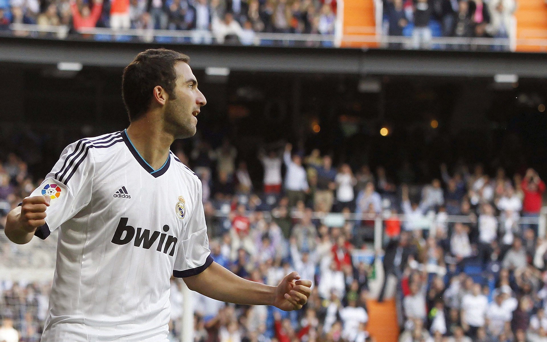 世界杯最震撼的单刀机会：门线奇迹拯救，世界杯门线悬案