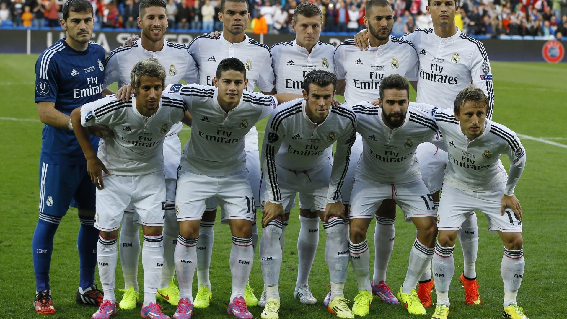 校园足球技能展示日活动引发学生广泛关注与参与，足球技能展示展示什么好